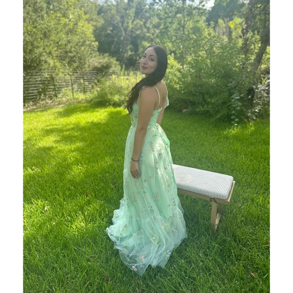 Women’s Mint long tulle floral dress - Picture 7 of 8